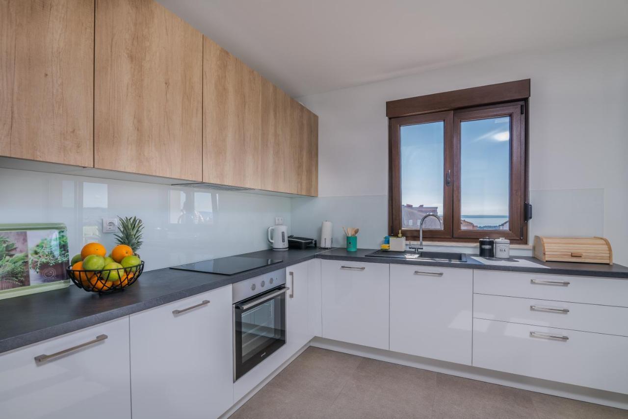 Apartments Sunrise Krk คิร์ก ภายนอก รูปภาพ