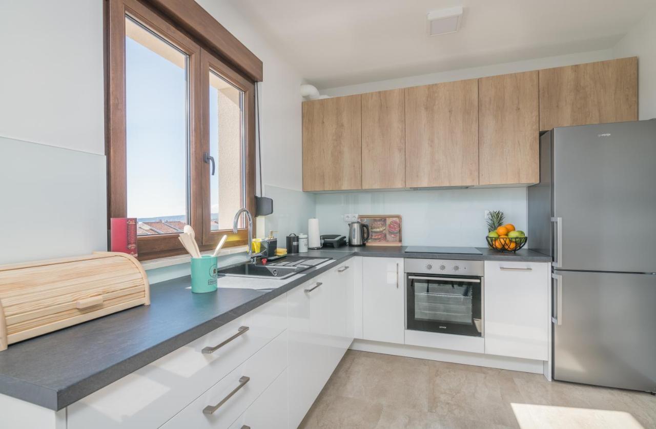 Apartments Sunrise Krk คิร์ก ภายนอก รูปภาพ