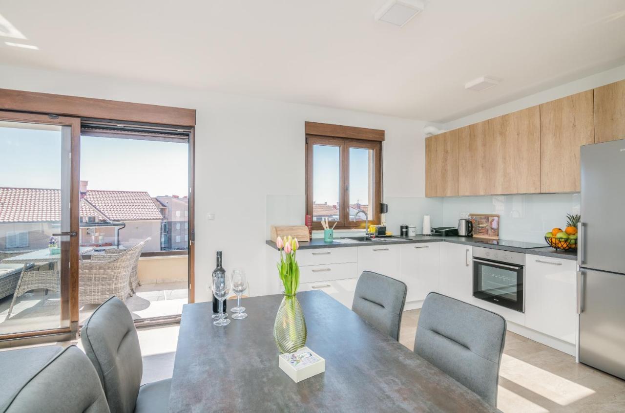 Apartments Sunrise Krk คิร์ก ภายนอก รูปภาพ